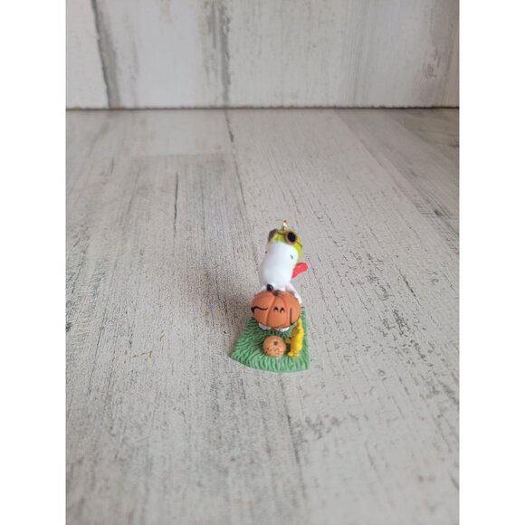 Hallmark snoopy and woodstock o'lanterns ornament Xmas - Picture 2 of 6